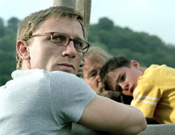 A scene from 'Enduring Love'
